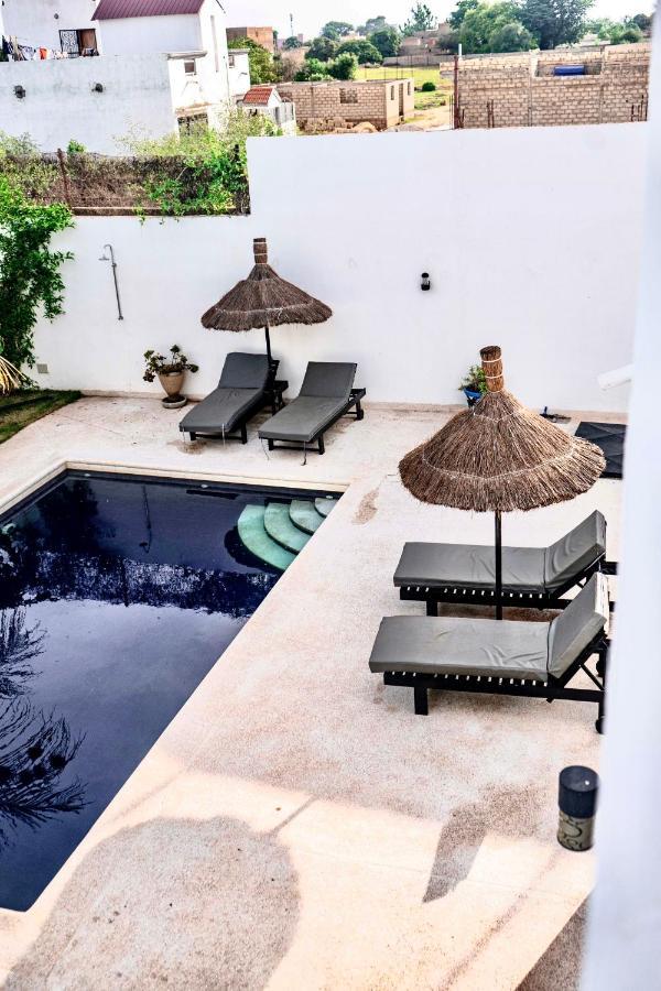 La Baraka, Extravagant Villa For 8 With Pool In Saly Gandigal Bagian luar foto